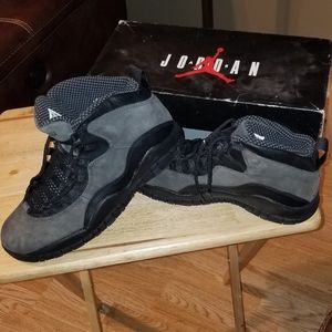 Air Jordan 10 Dark Shadow/ True Red
